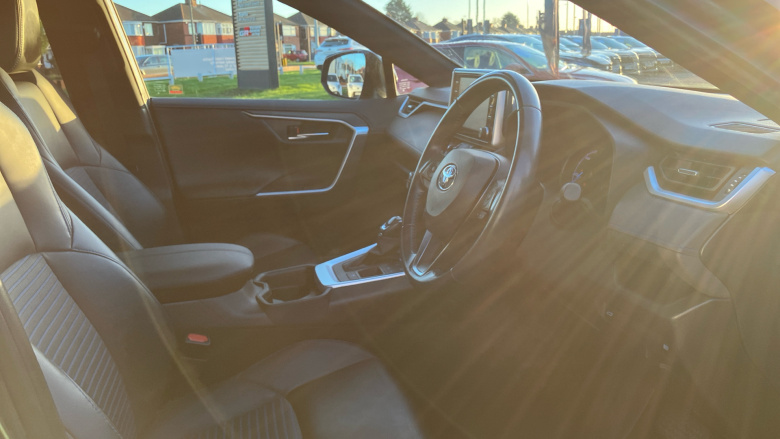 Toyota RAV4 2.5 VVT-i Hybrid Dynamic 5dr CVT 2WD Hybrid Estate